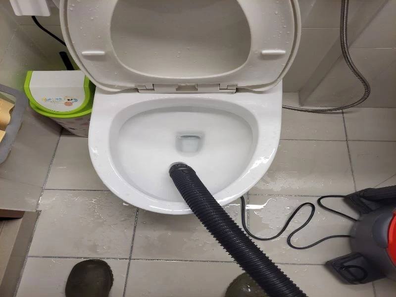 송도 변기막힘 작업사례 2